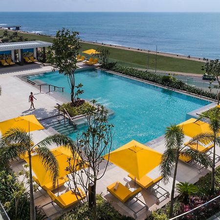 Shangri-La Κολόμπο Εξωτερικό φωτογραφία The pool at the hotel
