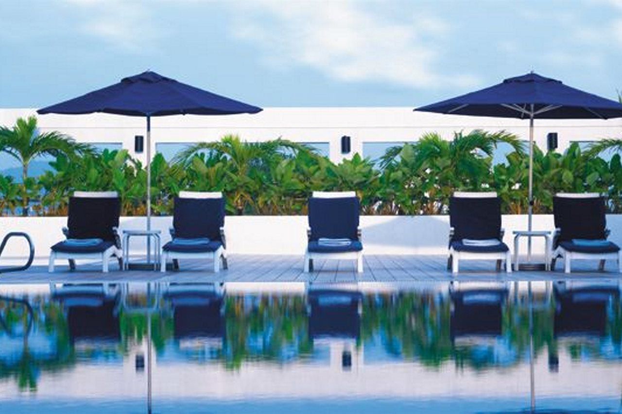Shangri-La Κολόμπο Εξωτερικό φωτογραφία The pool at the hotel